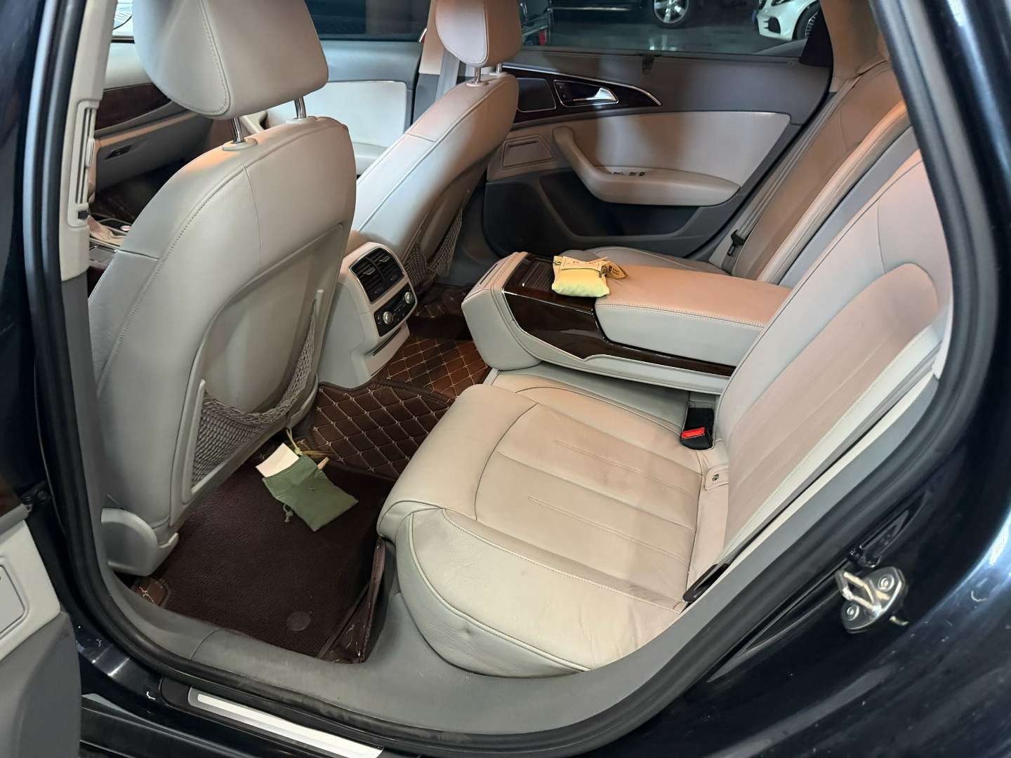 Audi A6 2013 2.5L 4