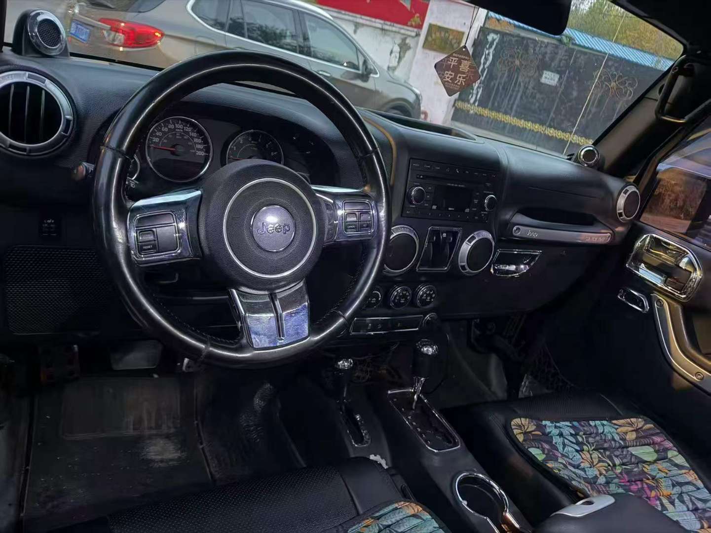 Jeep Wrangler 2011 Two-door 5
