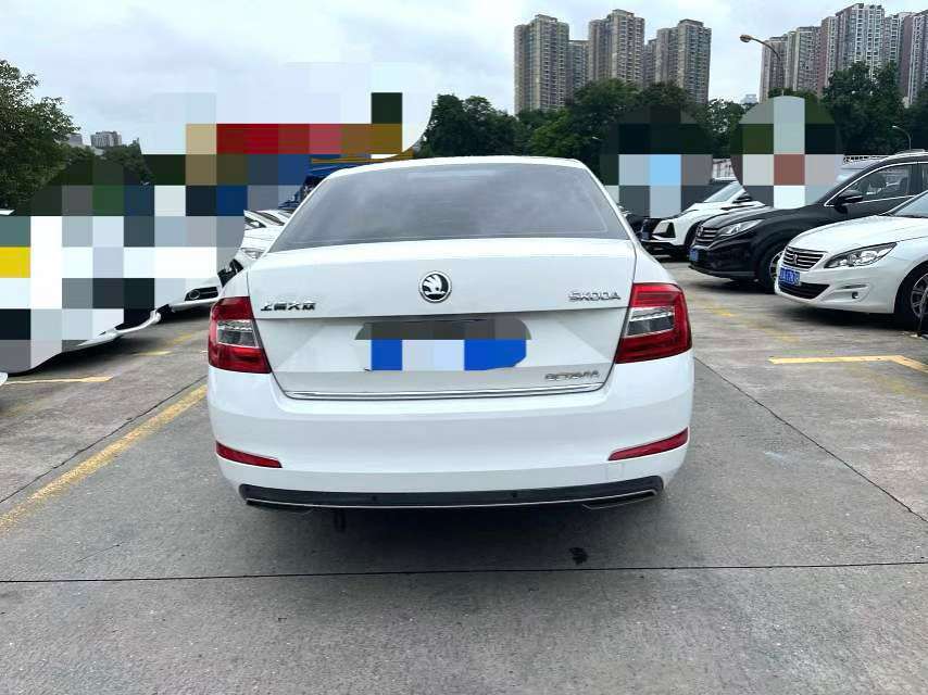 Skoda Octavia 6
