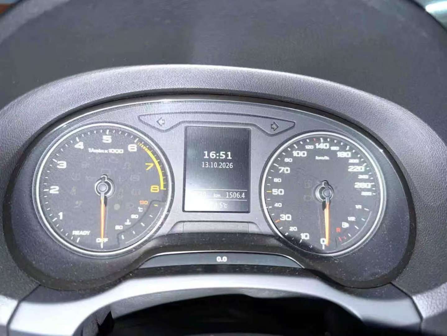 Audi A3 40 Sport 8