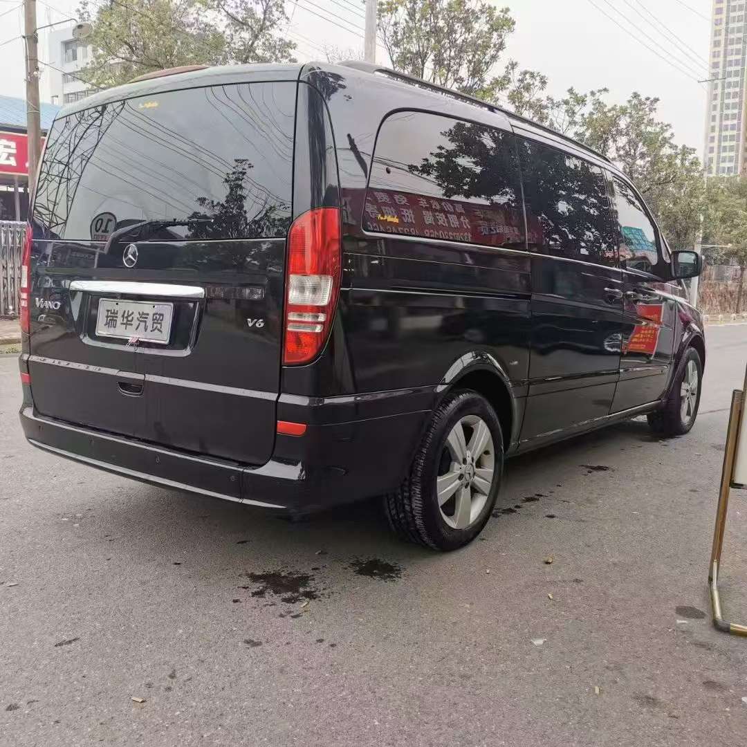 Mercedes-Benz Viano 2012 2.5L 9