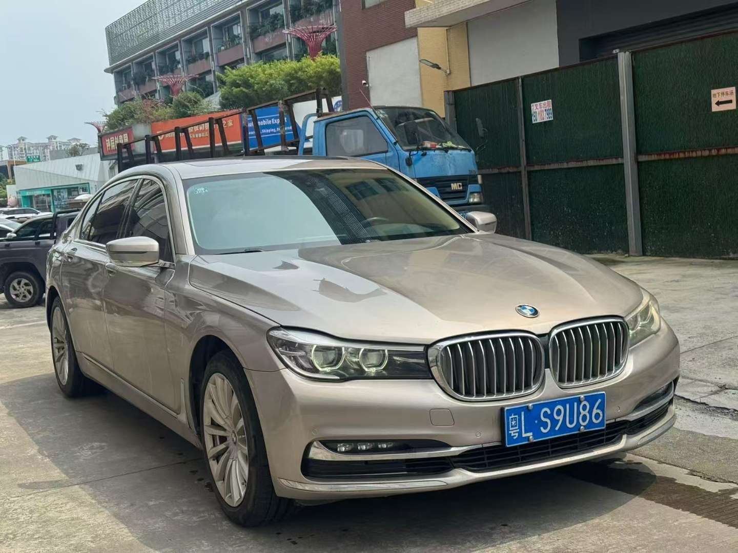 BMW 7 Series 730Li Leading Excellence 2