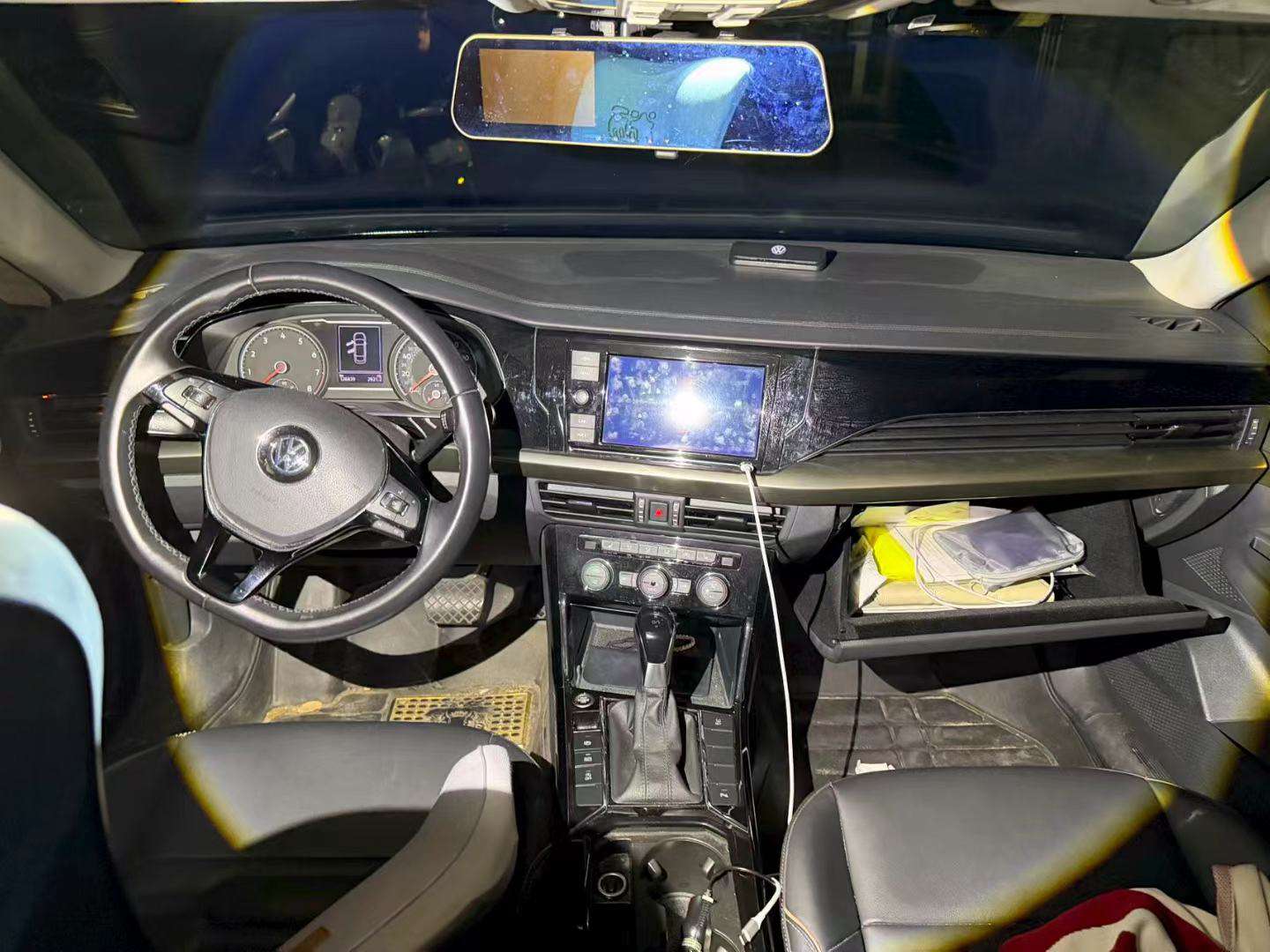Volkswagen Passat 2019 2.0T Elite 6