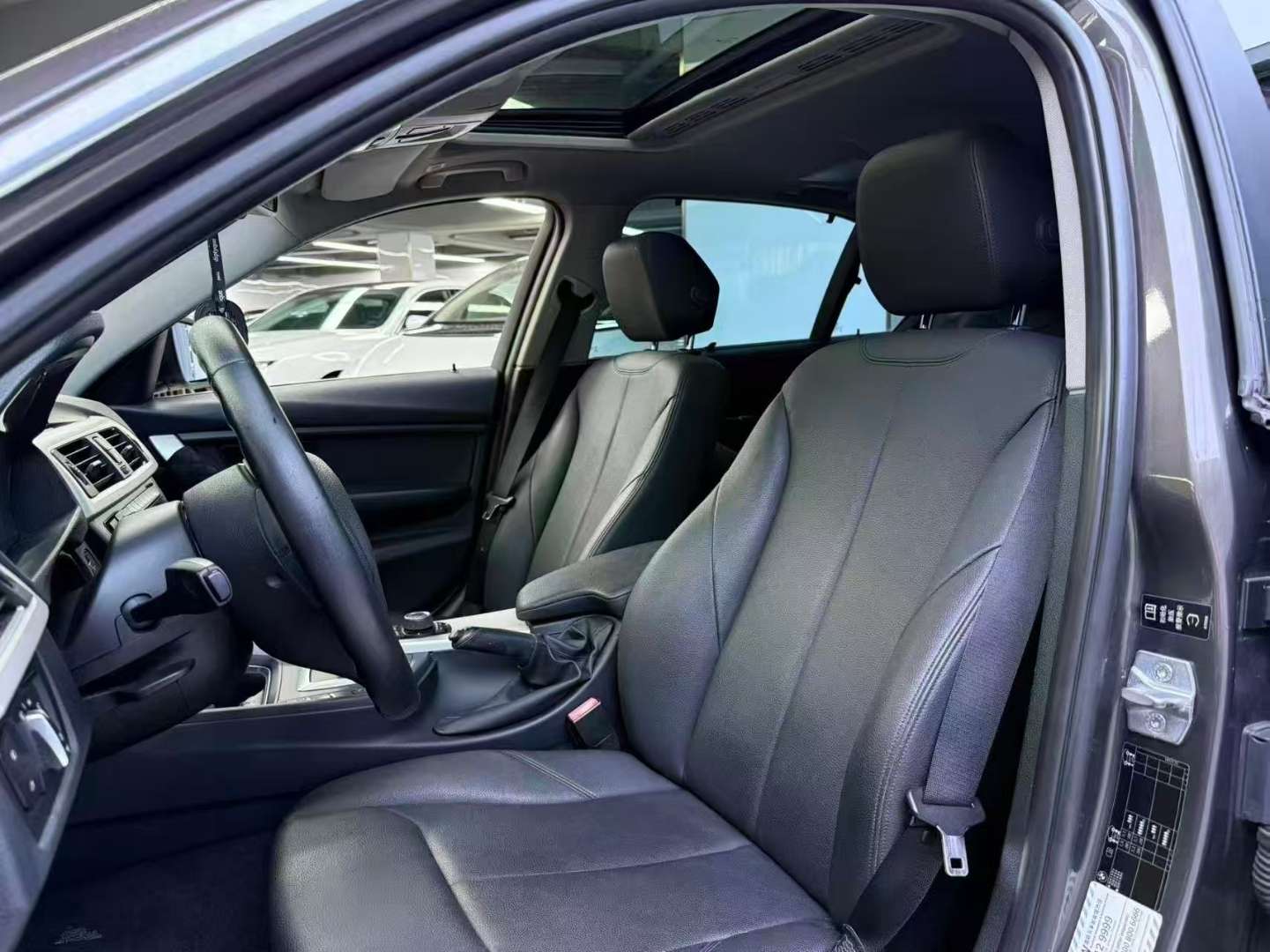 BMW 3 Series 320Li Sport 4