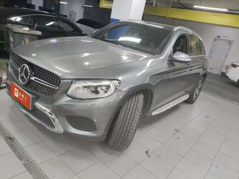 Mercedes-Benz GLC 300 4MATIC 2.0T Dynamic
