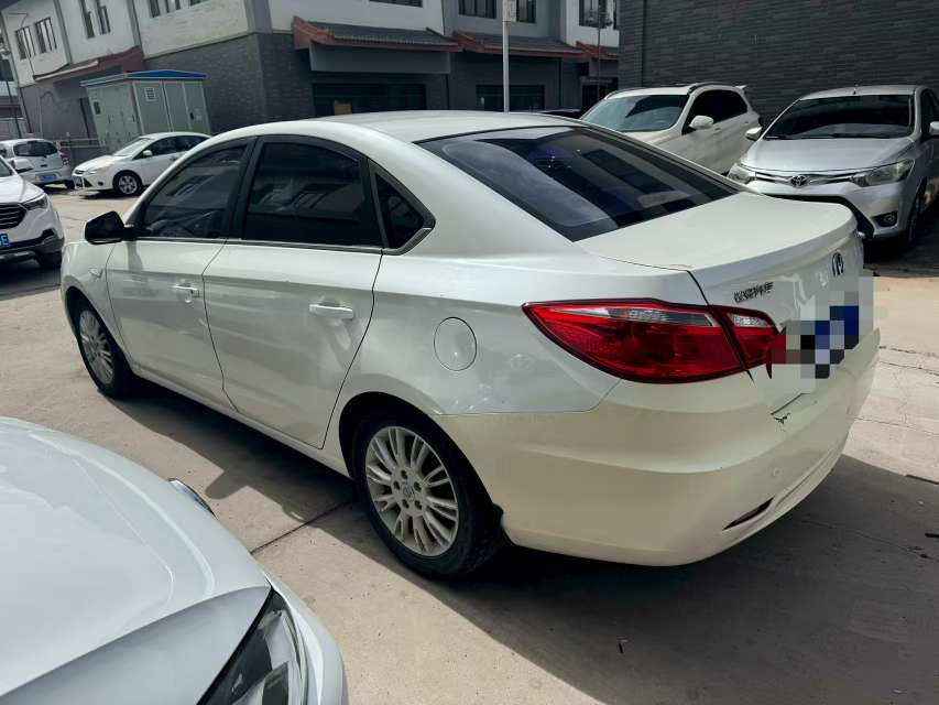 Changan Eado Manual CNG/Gasoline Dual Fuel 5