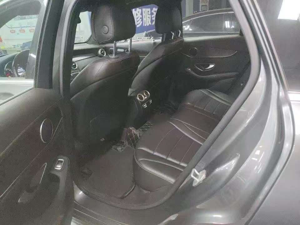 Mercedes-Benz GLC 300 4MATIC 2.0T Dynamic 7