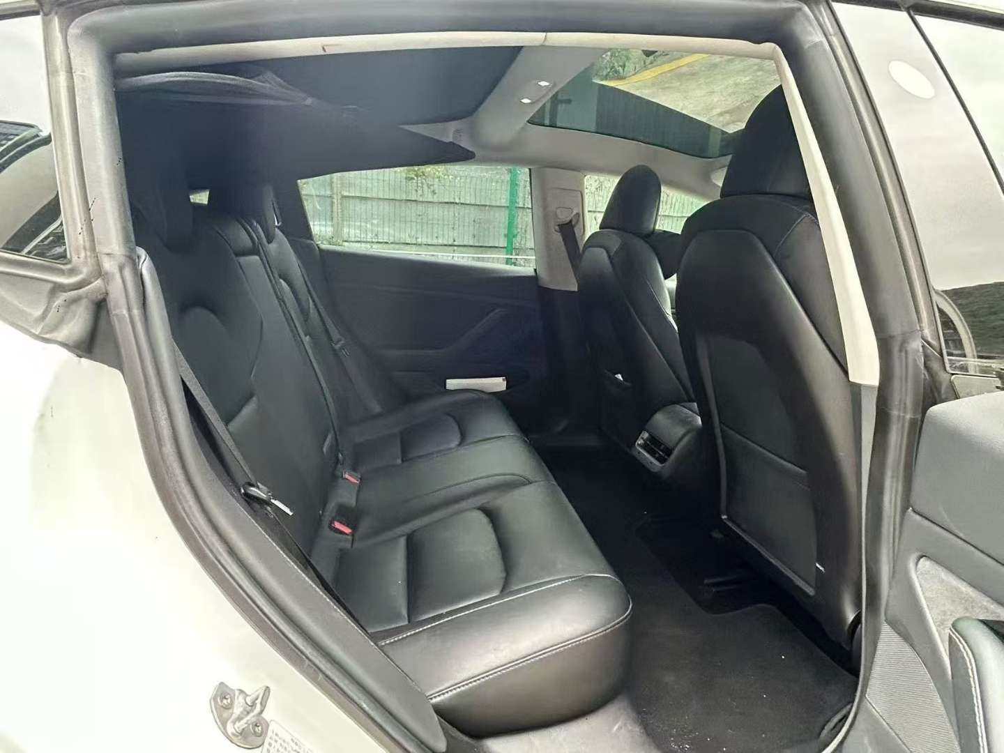 Tesla Model 3 2019 Imported Long Range Rear-Wheel Drive 6