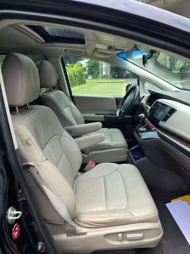 Honda Odyssey 2015 2.4L Zhixiang Edition 6