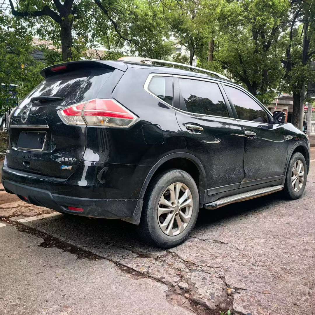 Nissan X-Trail 2.0 CVT Comfort 9