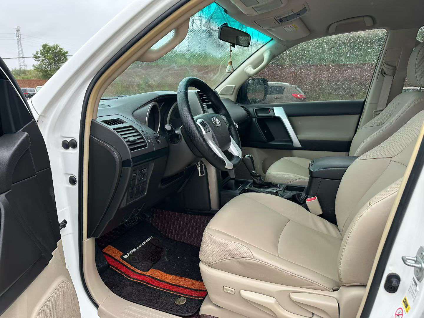 Toyota Prado 2010 2700 8