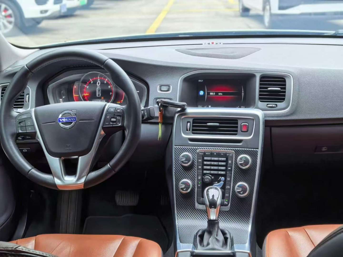 Volvo S60L T4 Zhiyuan Edition 3