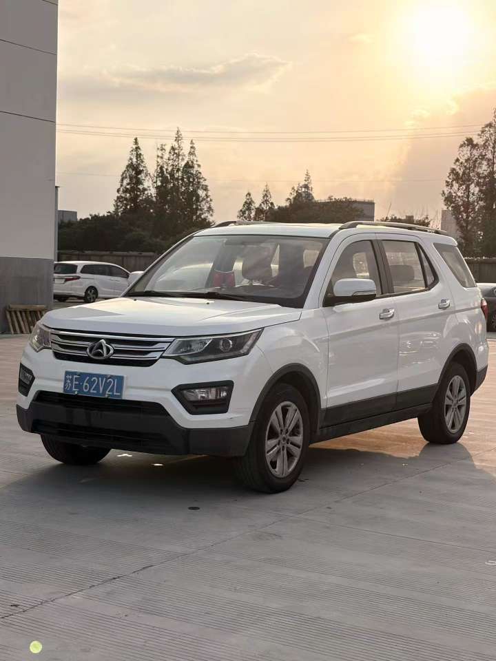 Changan CX70 1.6 Manual 7-Seater