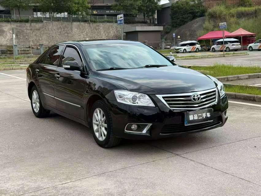 Toyota Camry 2.4 Automatic 2
