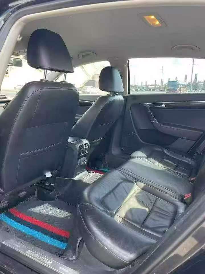 Volkswagen Magotan 1.8T Automatic 9