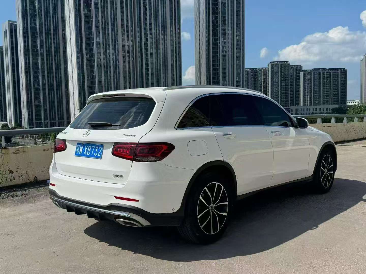 Mercedes-Benz GLC 260L Luxury 4