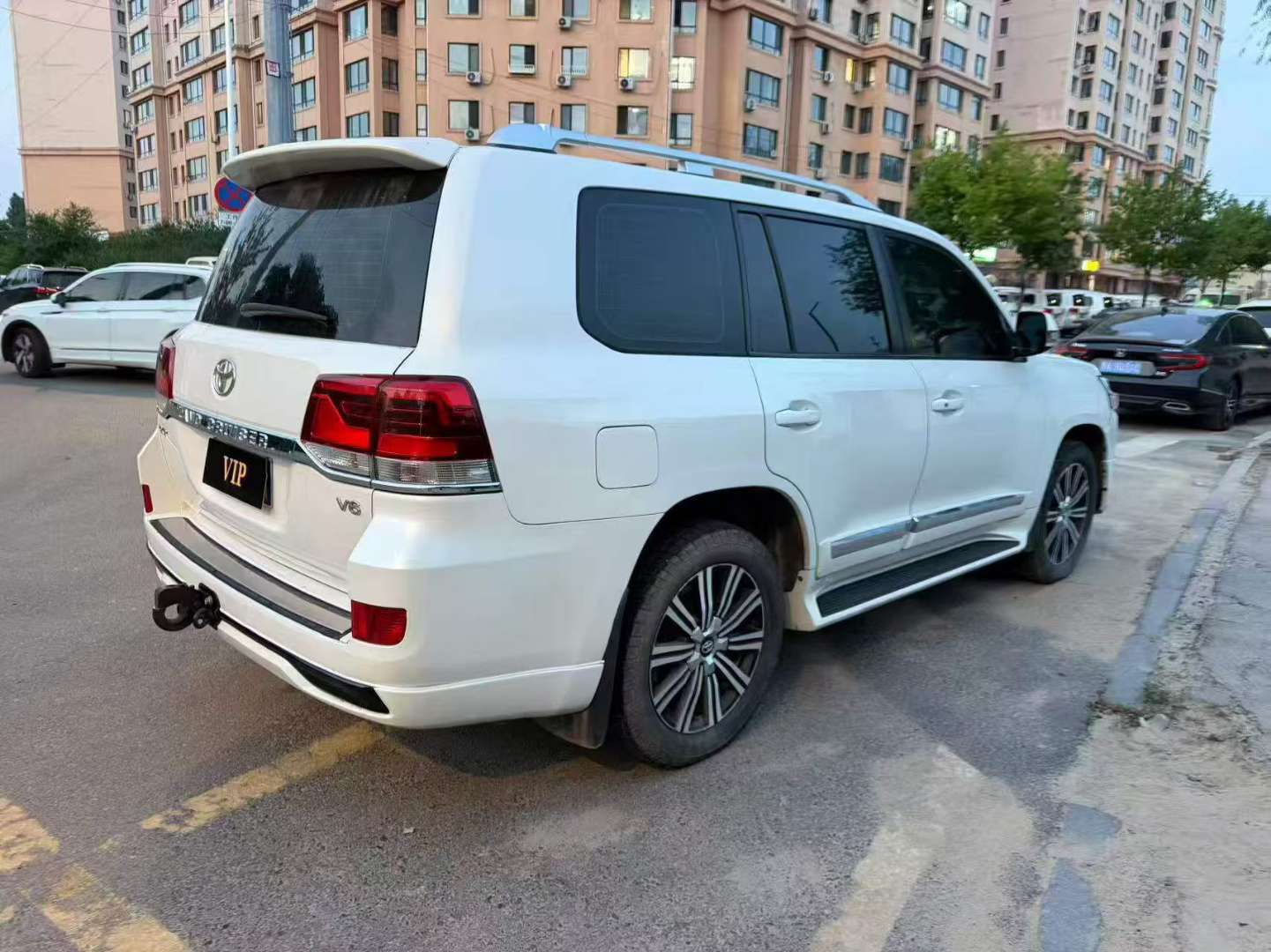 Toyota Land Cruiser 2014 5-Seat 6