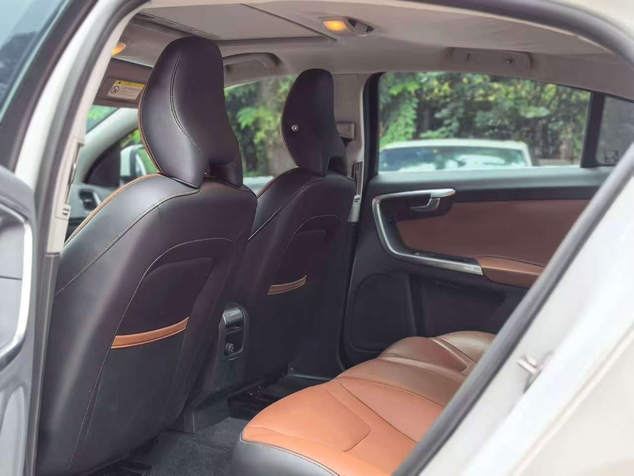 Volvo S60L T4 Zhiyuan Edition 7