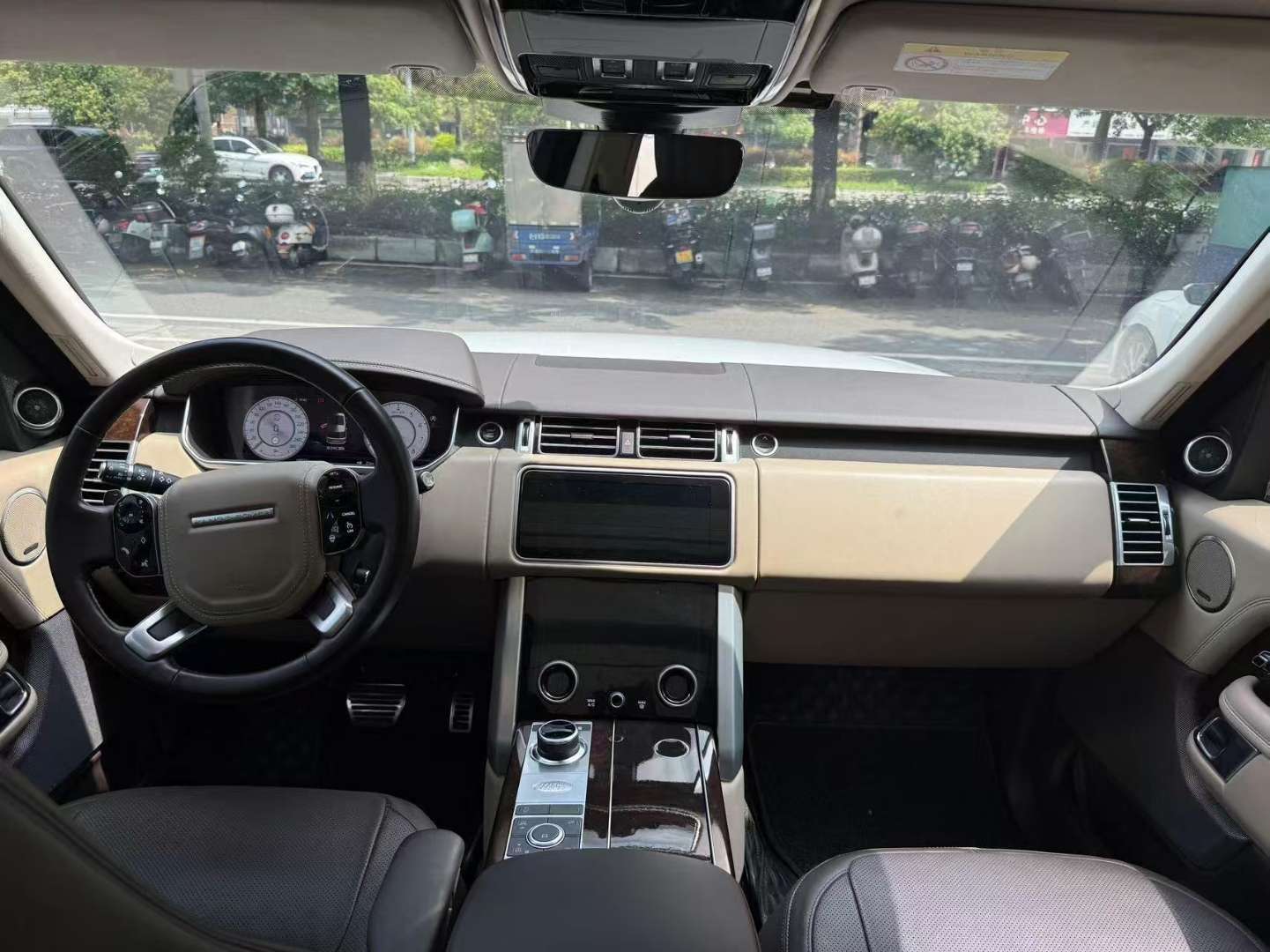 Land Rover Range Rover 2022 3.0 360PS Heritage Edition 5