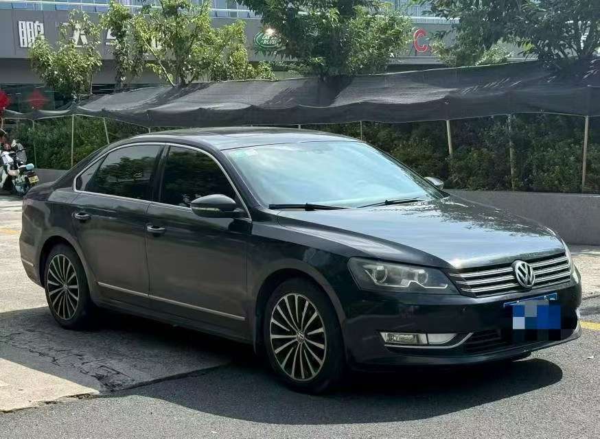Volkswagen Passat 1.8T Prestige 2