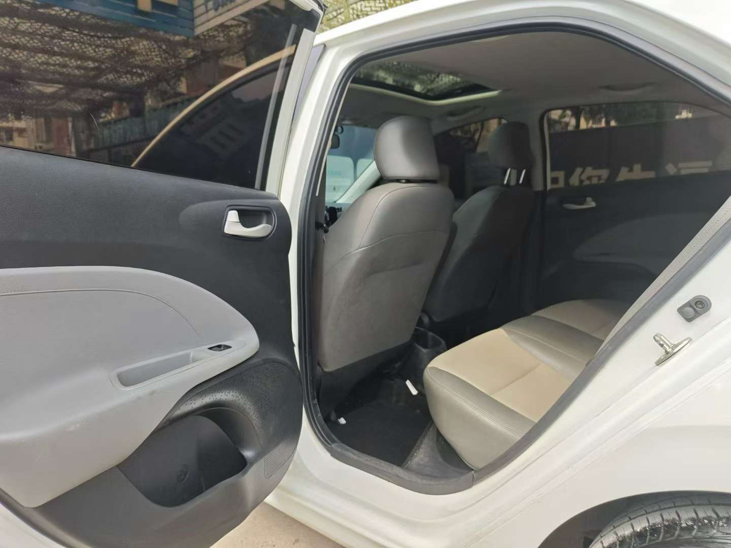 Kia Ray 1.4L Automatic Smart Comfort Edition Value 5