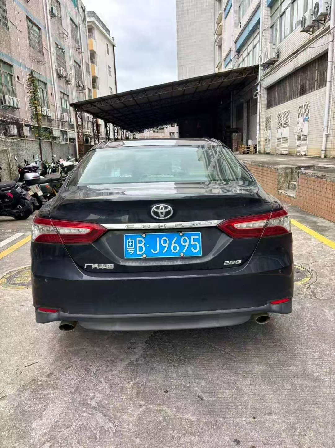 Toyota Camry 2020 2.0G Luxury Edition 3