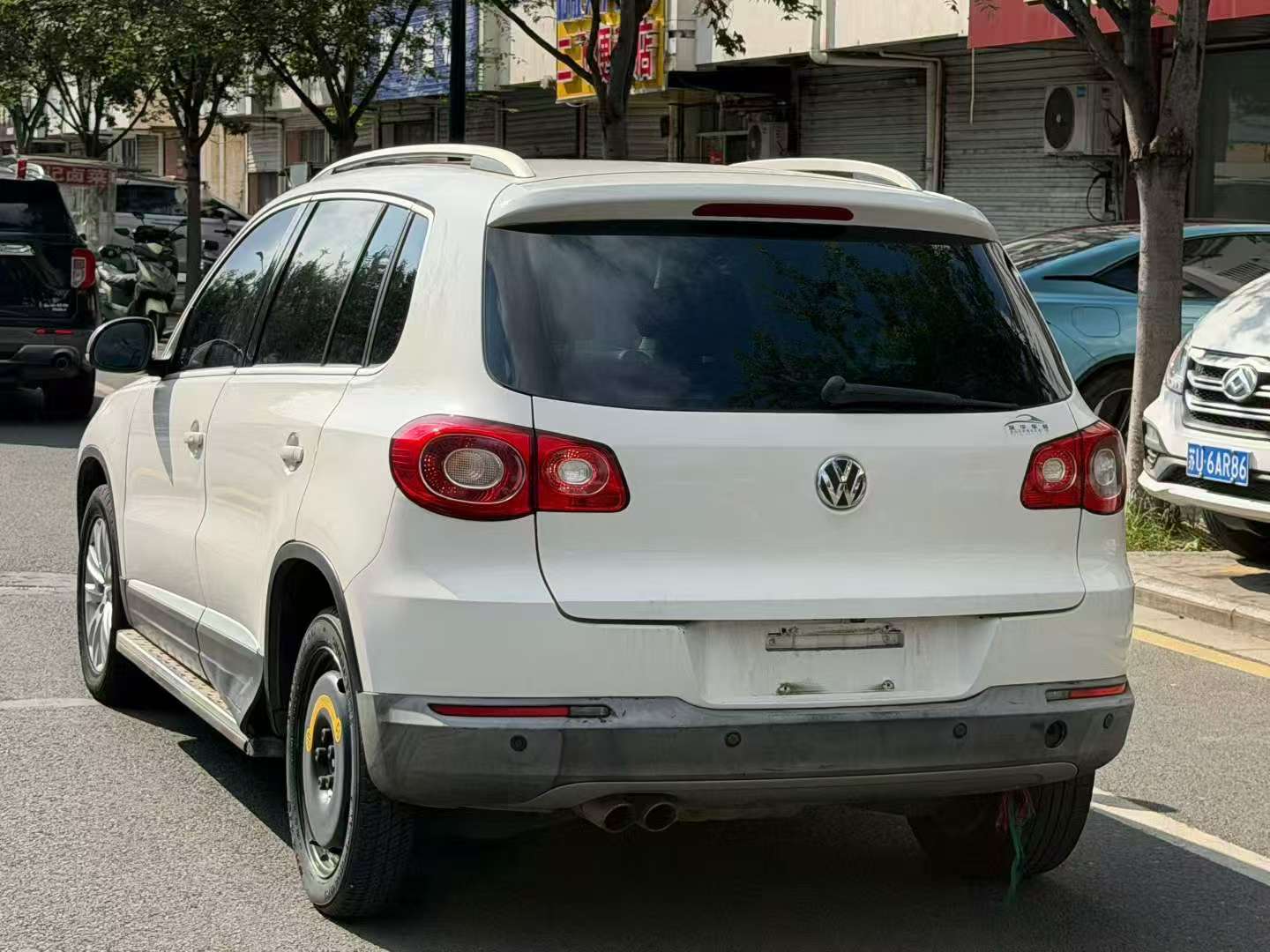Volkswagen Tiguan Automatic Sunroof 2.0T 4WD 6