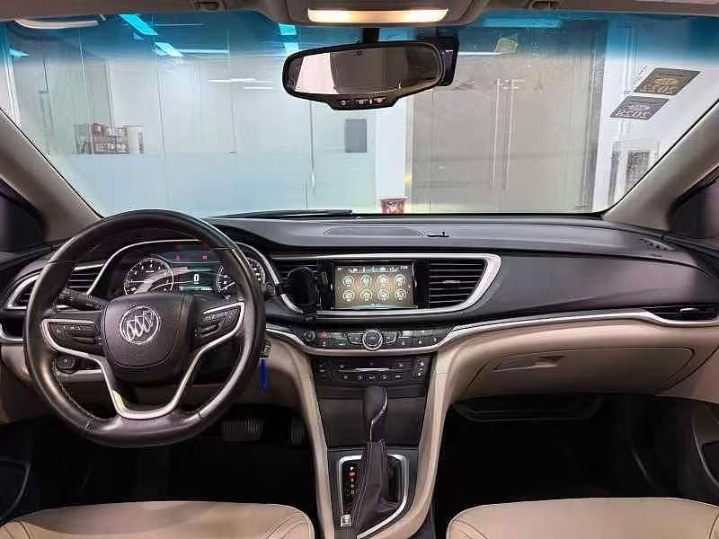 Buick Excelle 15T Dual-clutch Connected Elite 5