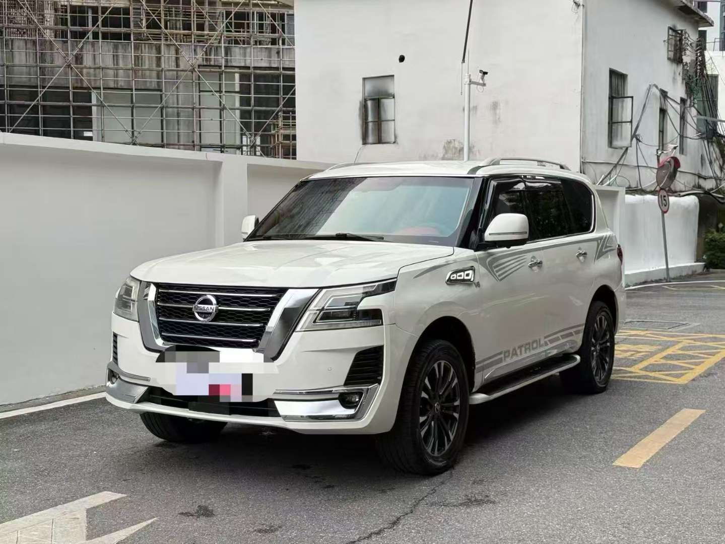 Nissan Patrol 4.0L LE Trim