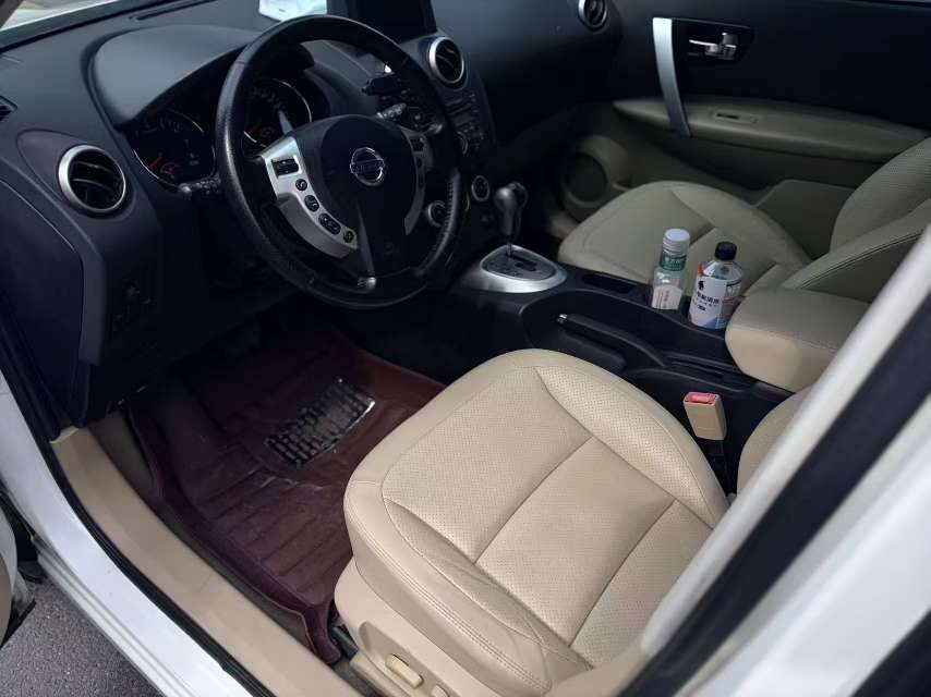 Nissan Qashqai 8