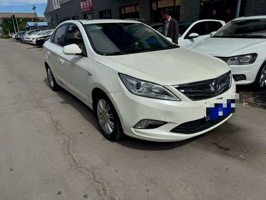 Changan Eado Manual CNG/Gasoline Dual Fuel 2