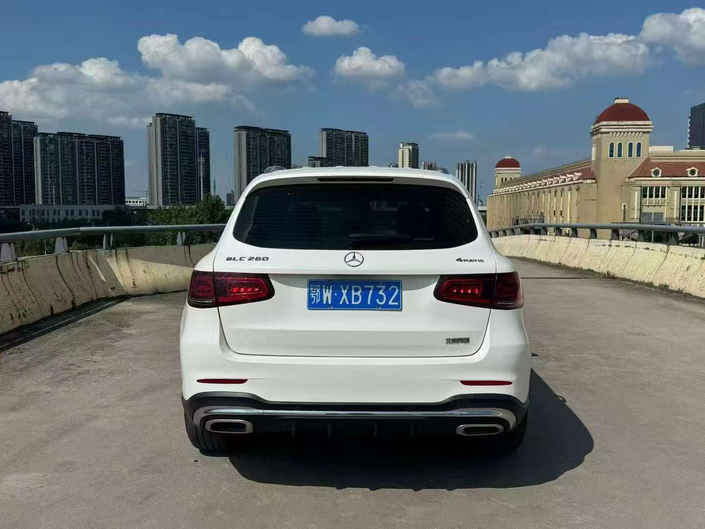 Mercedes-Benz GLC 260L Luxury 5