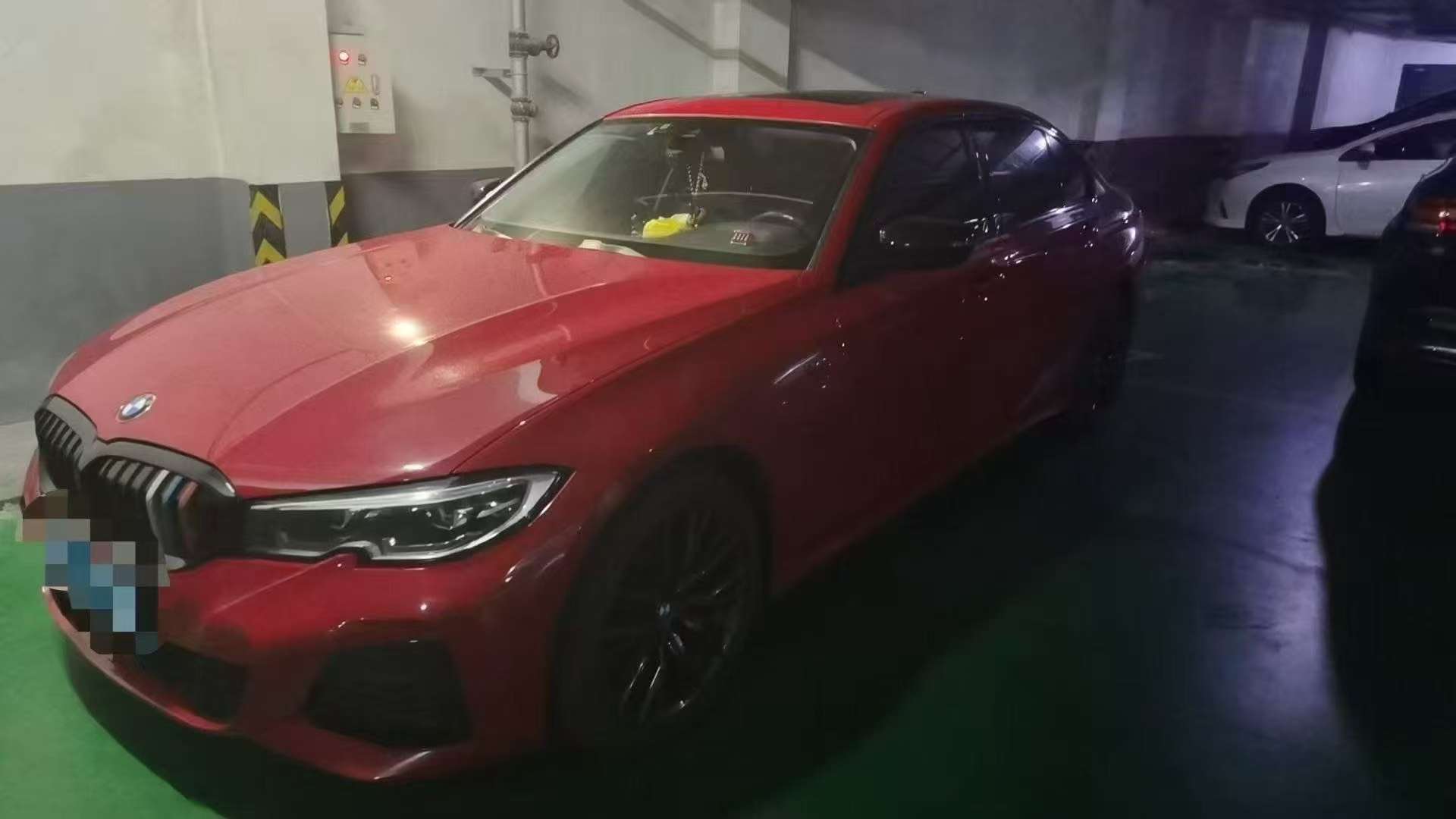 BMW 3 Series 325Li M Sport Night Package