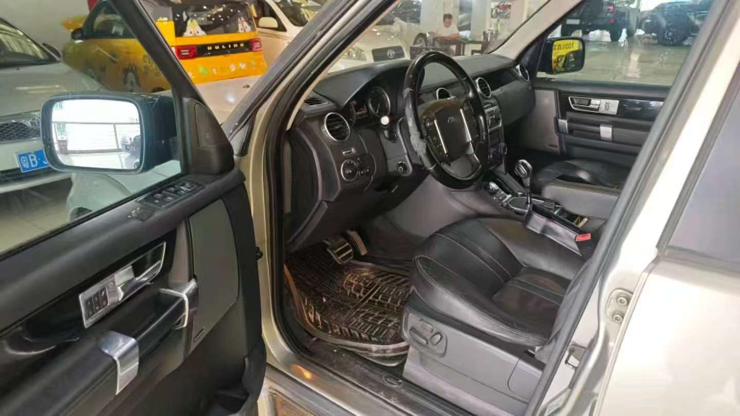Land Rover Discovery 4 2012 HSE Diesel Edition 7