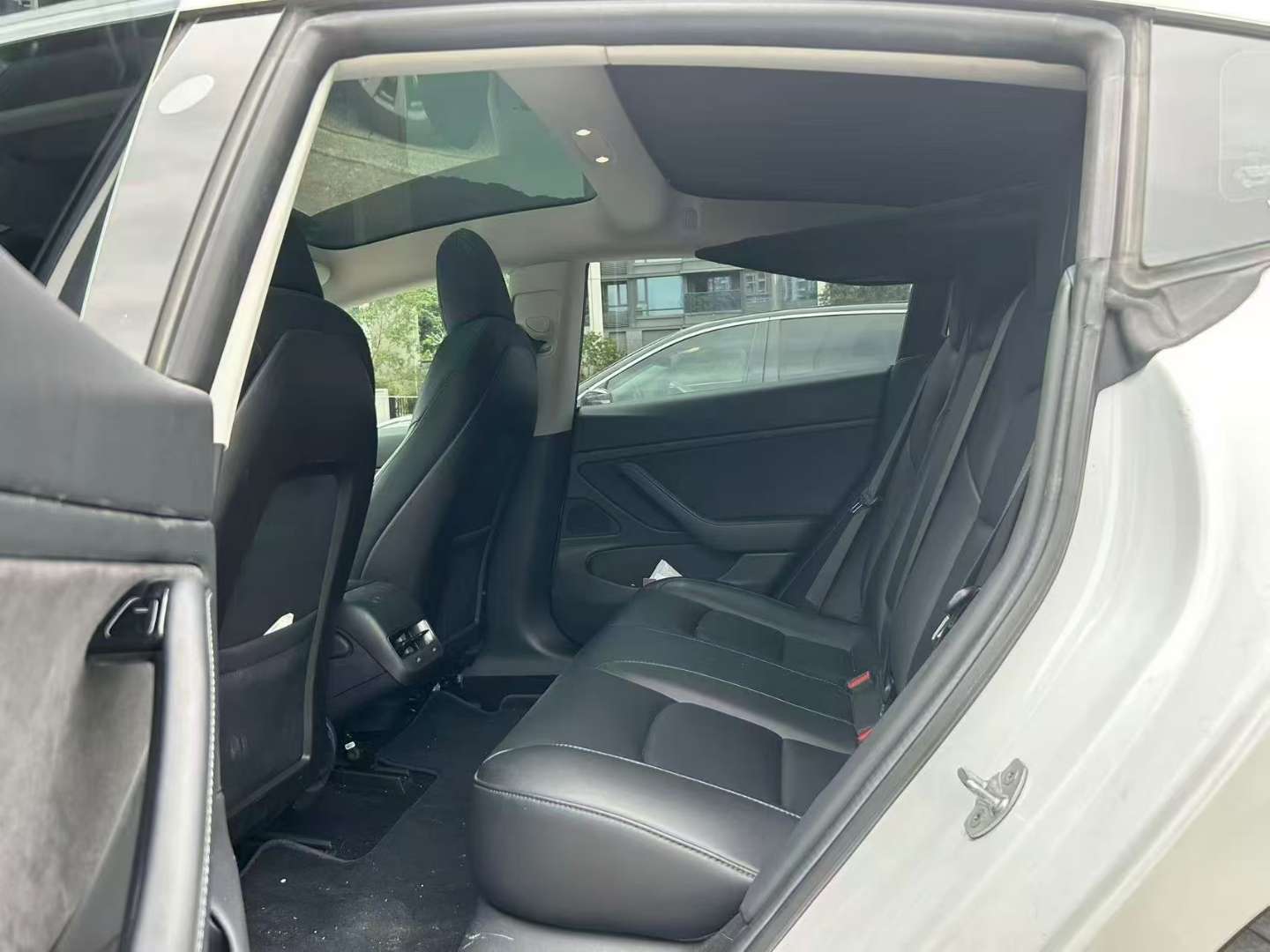 Tesla Model 3 2019 Imported Long Range Rear-Wheel Drive 5