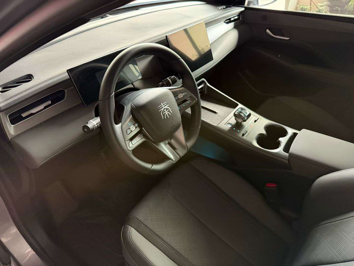 BYD Qin PLUS 2025 1.5L Leading Edition 7