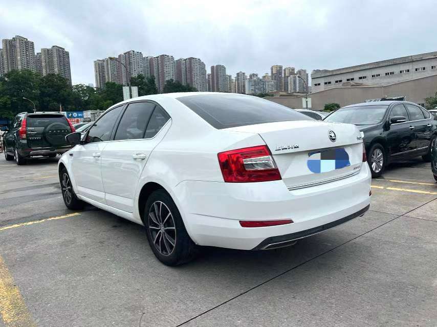 Skoda Octavia 5