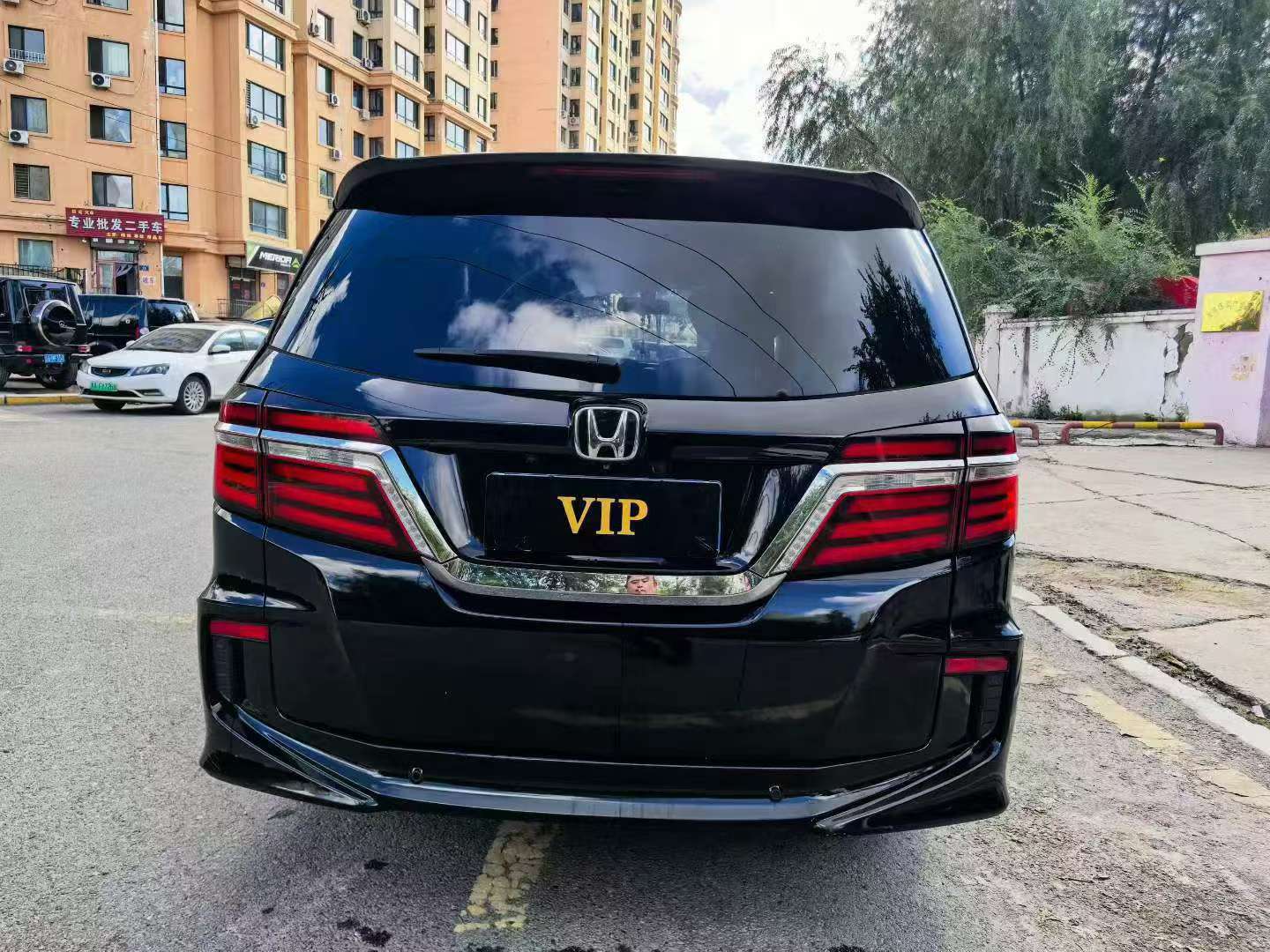 Honda Elysion 2016 5