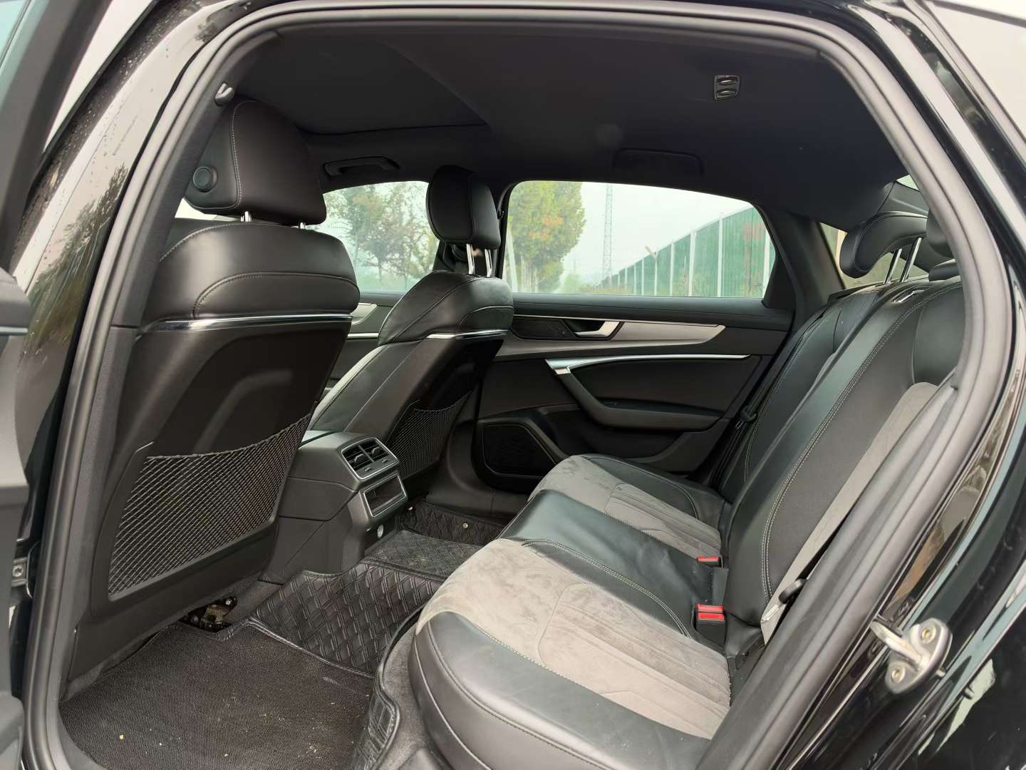 Audi A6L 40 Luxury Edition 6