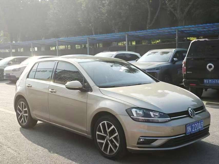 Volkswagen Golf 7 2018 1.4TSI 230TSI Luxury