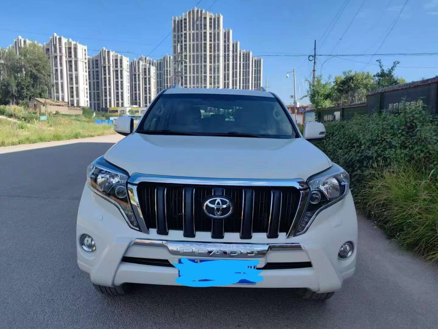 Toyota Prado 2700 Middle East Version 7 Seats 9 Airbags