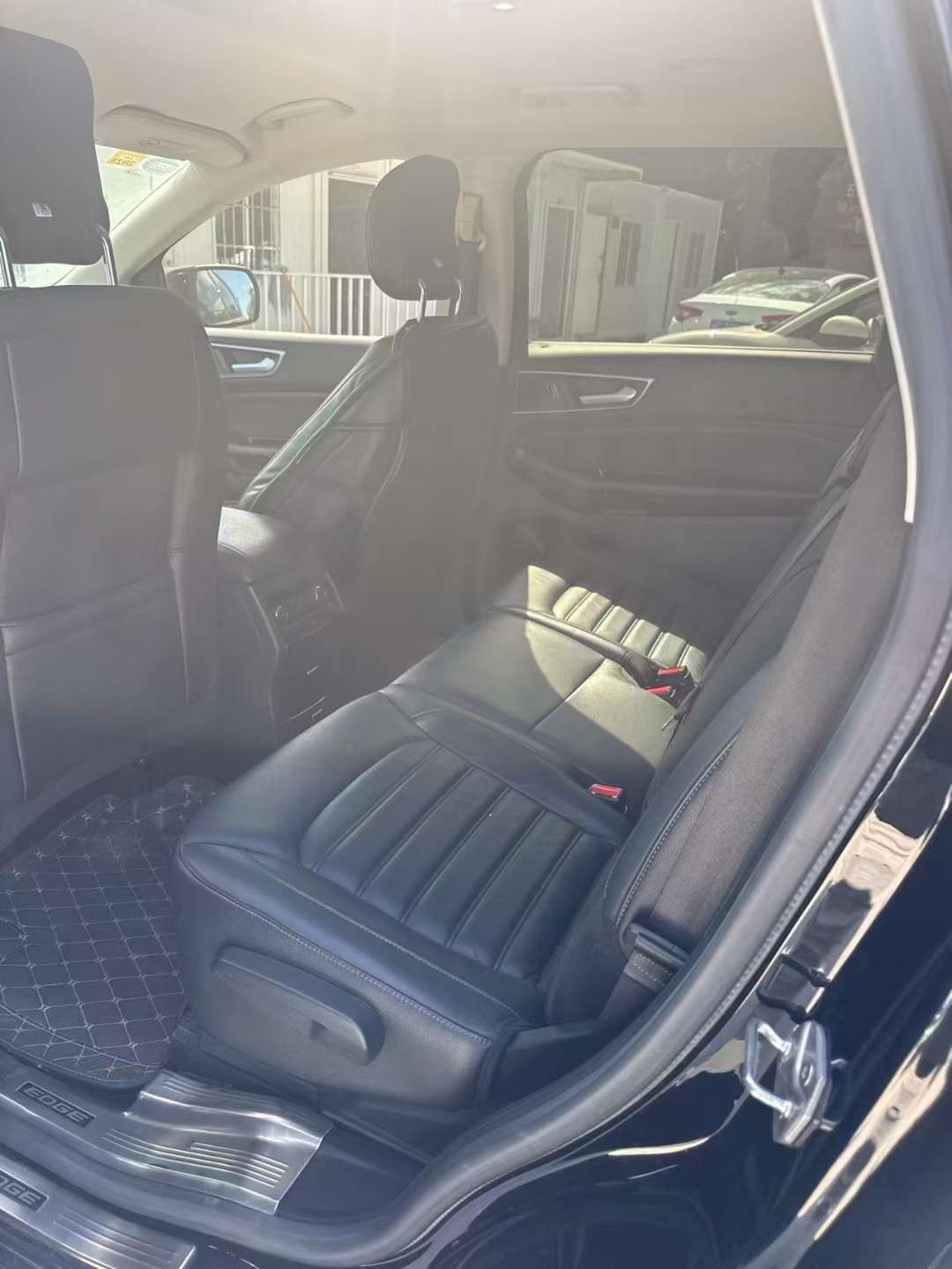 Ford Edge 2.0 Automatic No Sunroof 5