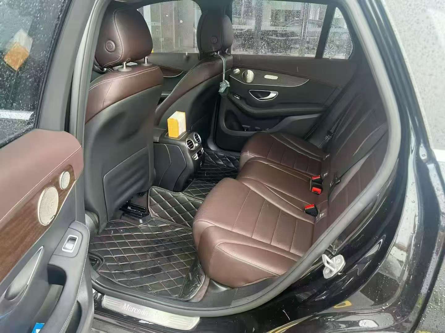 Mercedes-Benz GLC 300L 2.0T Dynamic Package 3