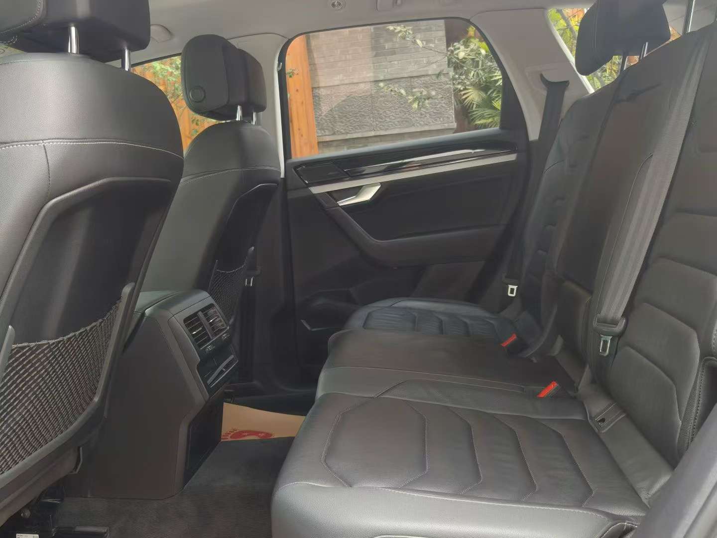 Volkswagen Touareg 2021 2.0TSI Navigator Special Edition 6