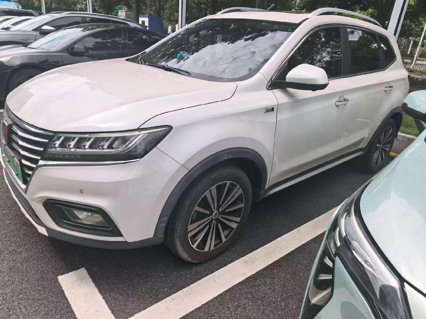 Roewe eRX5 1.5T Internet Zunrong Flagship Edition