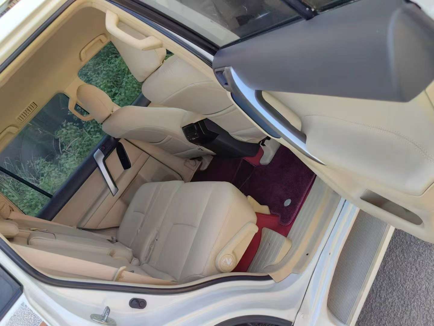 Toyota Prado 2700 Middle East Version 7 Seats 9 Airbags 9