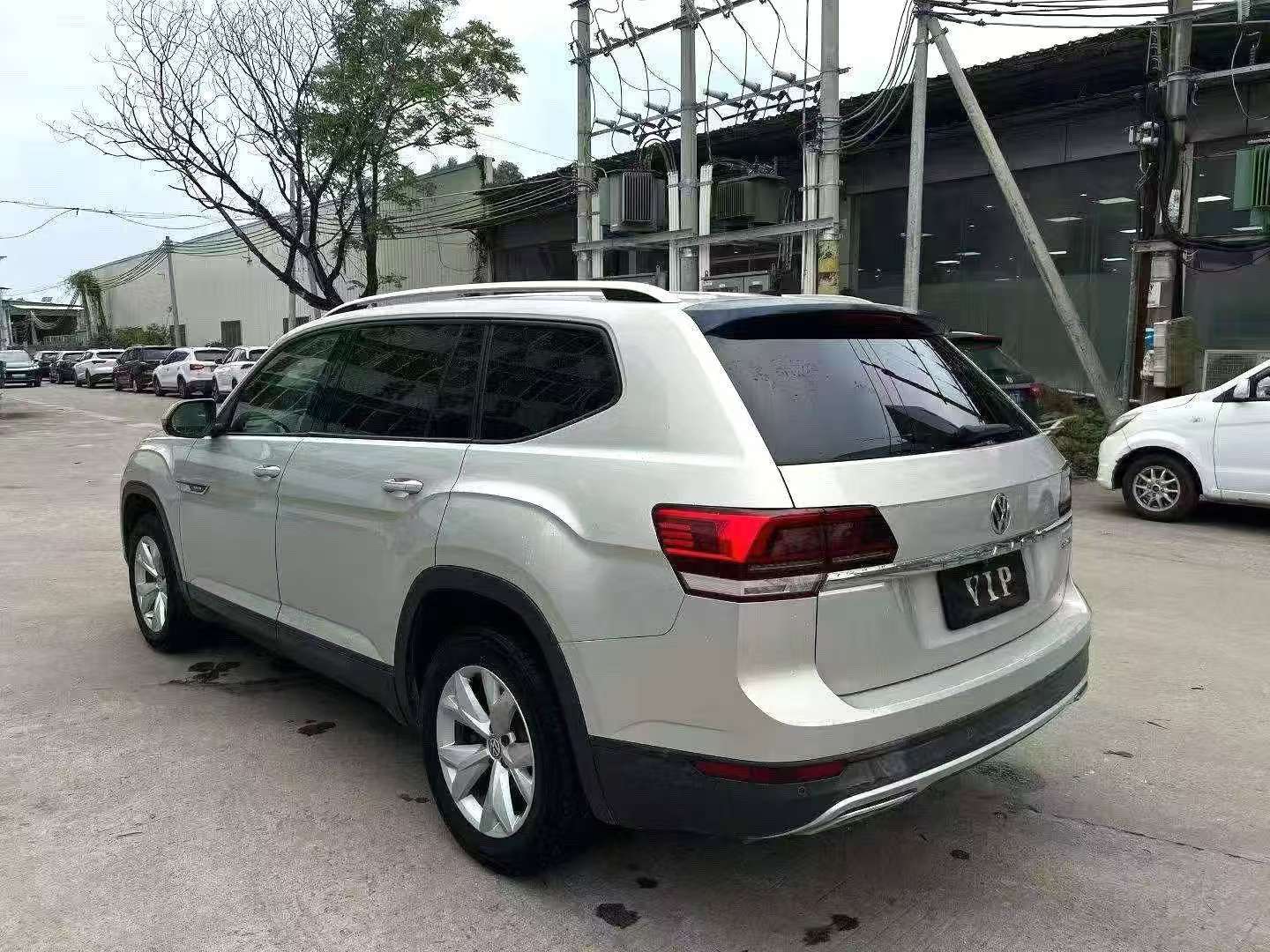 Volkswagen Teramont 2017 2.0TSI 380TSI 4WD Comfort Edition 3