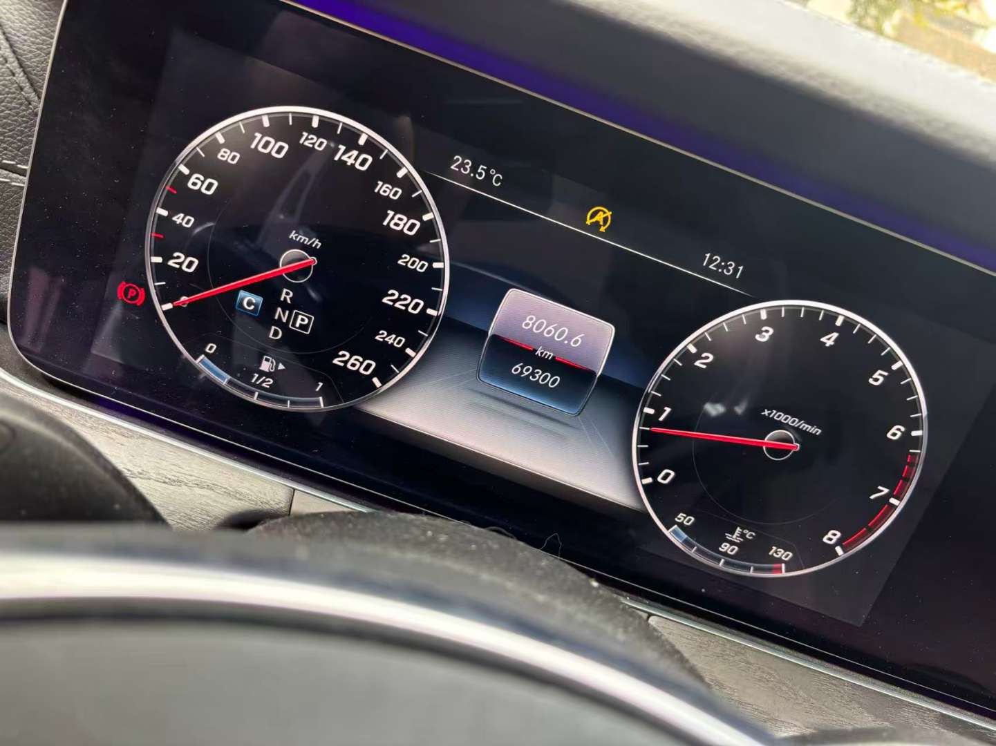 Mercedes-Benz E-Class E300L 3