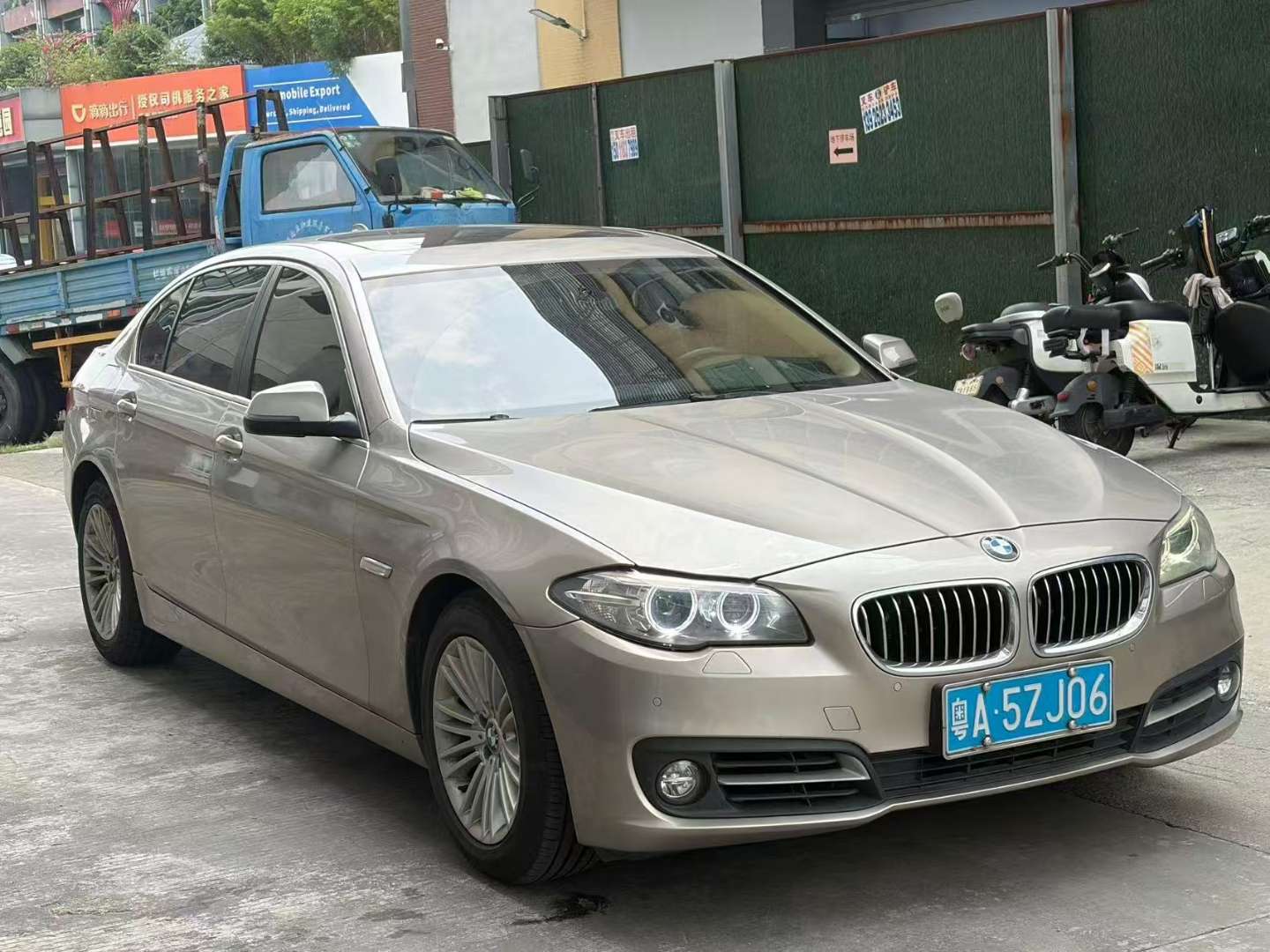 BMW 5 Series 525Li Premium