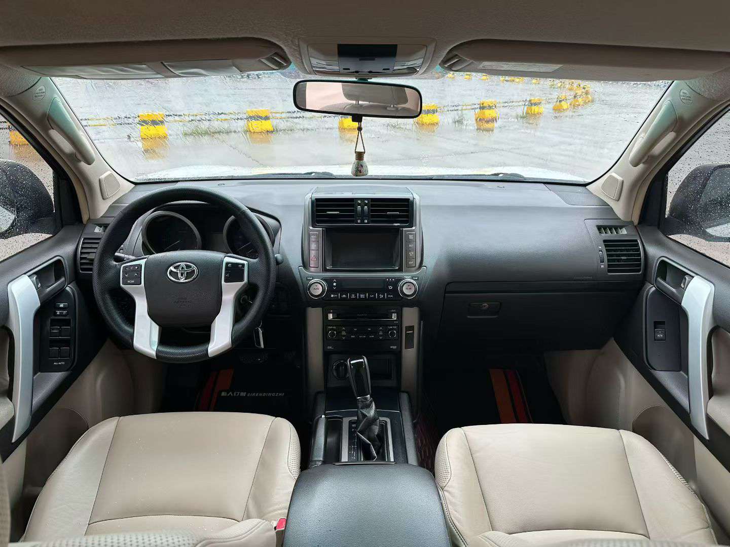 Toyota Prado 2010 2700 9